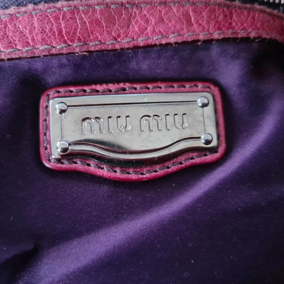 Miu Miu Matelassé Burgundy leather hobo handbag - Picture 4 of 15